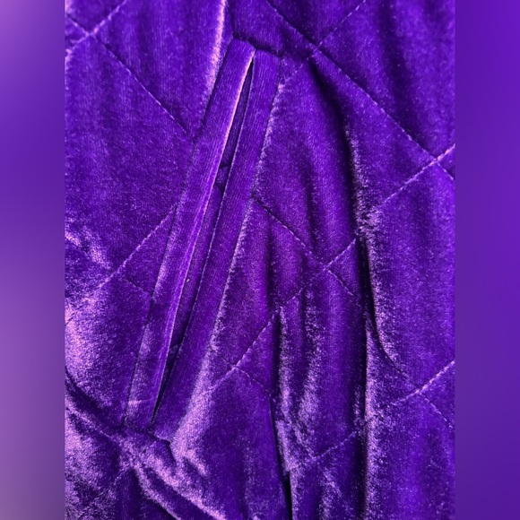 7 For All Mankind Quilted Velvet Bomber Jacket Size S - Picture 6 of 10